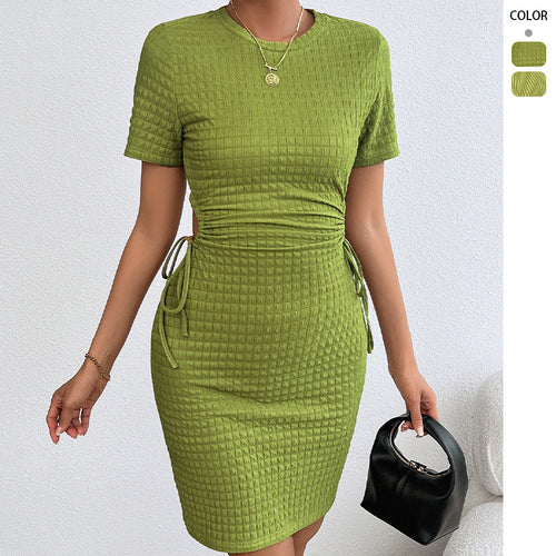 Robe femme flatteuse avec laçage sur le côté Levoire