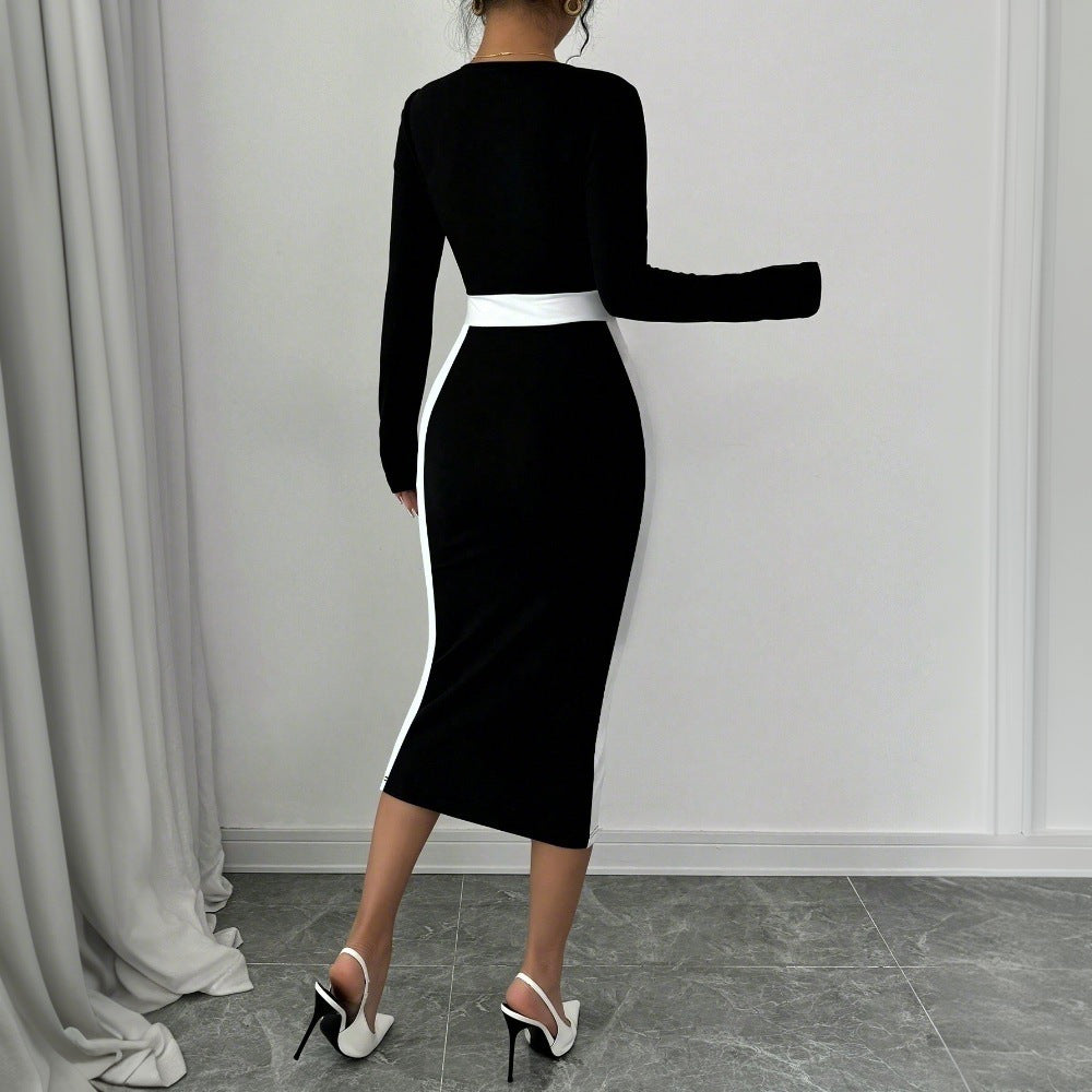 Robe midi ajustée pour femme avec décolleté carré et accents contrastants Levoire