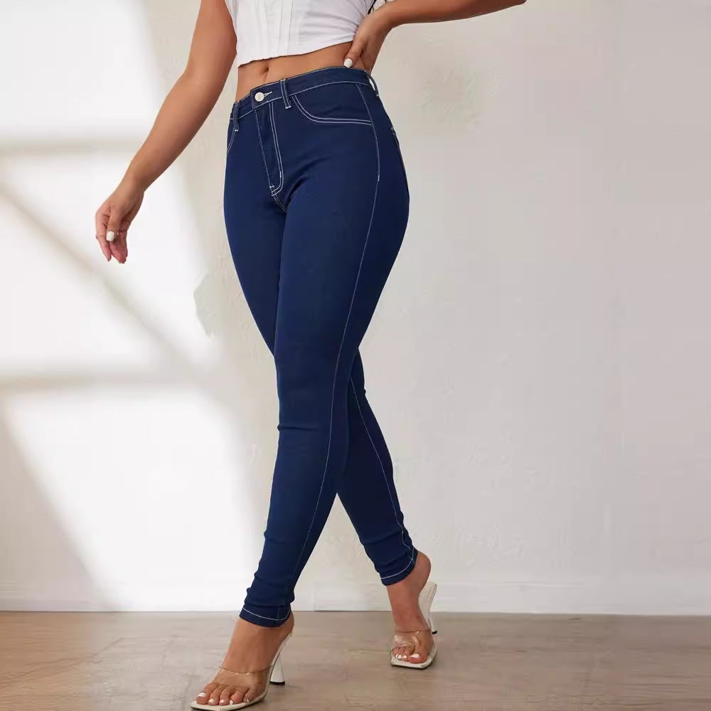 Jeans skinny taille haute pour femmes avec une coupe ajustée Levoire