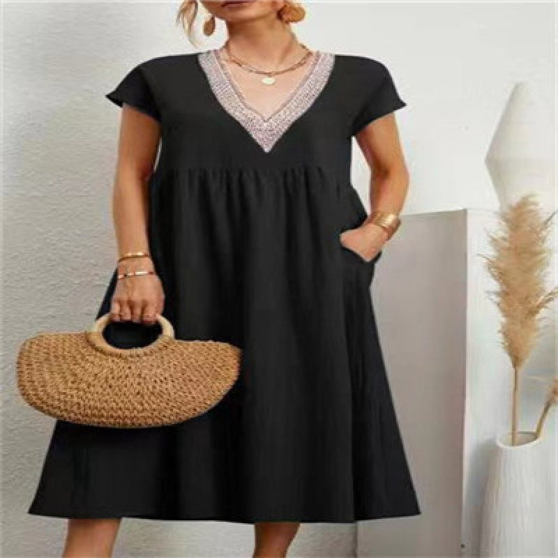 Robe maxi femme avec un élégant décolleté en V et des poches latérales Levoire
