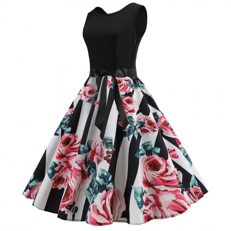 Robe swing pour femmes avec imprimé floral et silhouette ajustée Levoire