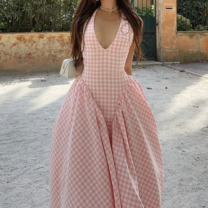 Robe maxi femme avec décolleté en V et jupe évasée Levoire