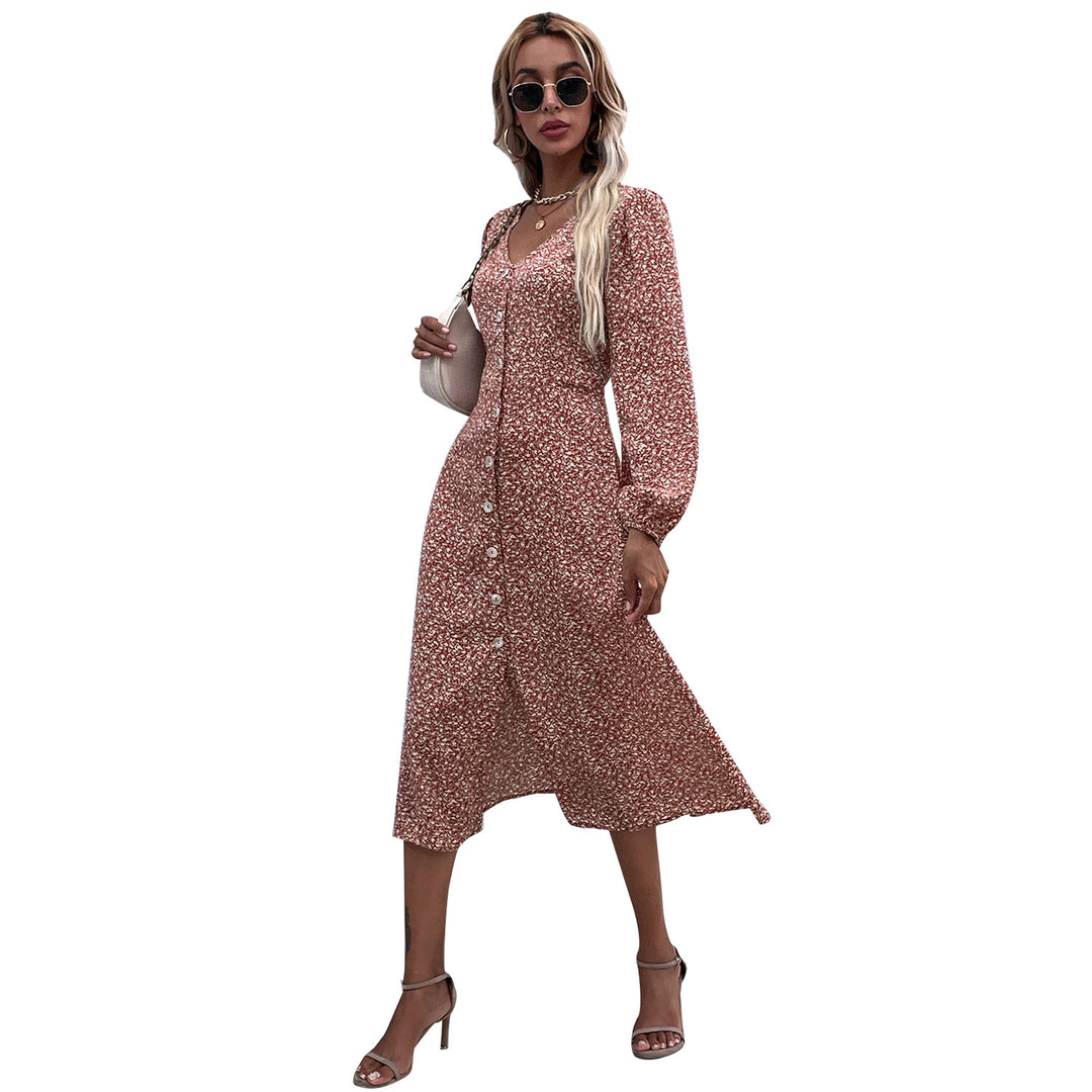 Robe midi pour femmes avec imprimé floral et design élégant de boutons Levoire