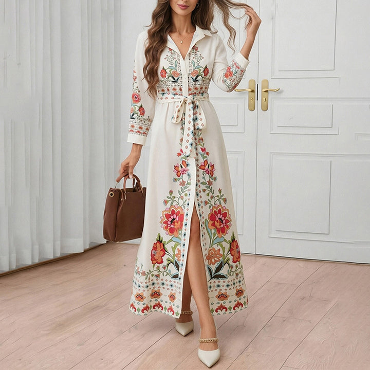 Blouse femme - Maxidress avec un motif brodé complexe Levoire