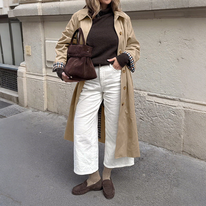 Manteau trench à la mode pour femmes avec doublure à carreaux et coupe pratique Levoire