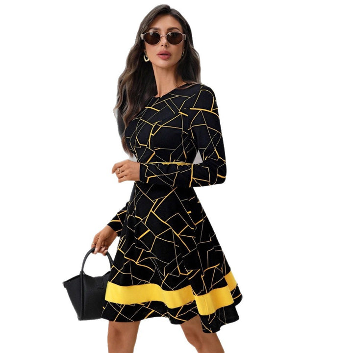 Robe A-line pour femmes avec motif géométrique et coupe ajustée Levoire