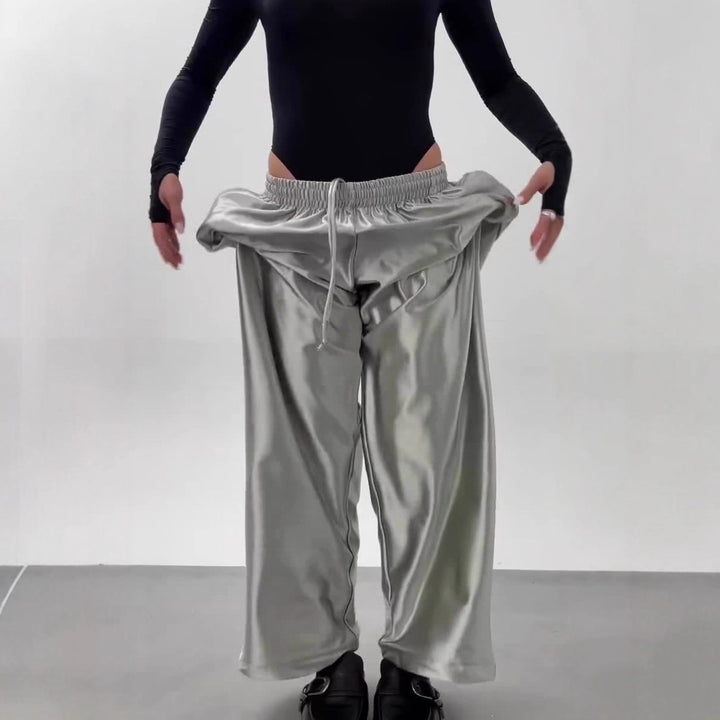 Pantalons en satin élégants et légers pour femmes Levoire