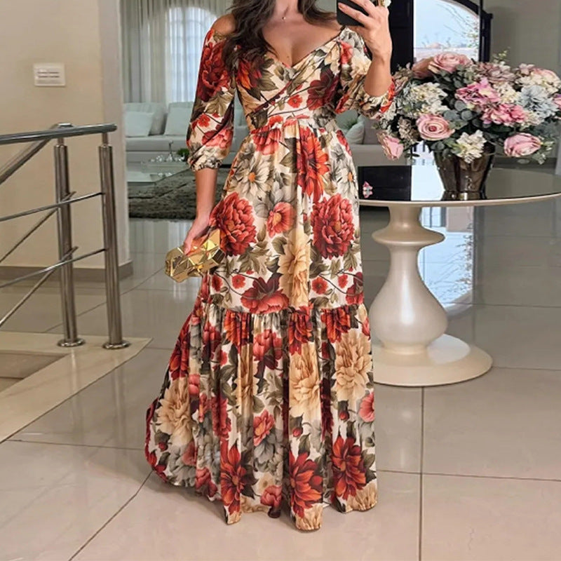 Robe maxi florale pour femmes avec design décolleté et ourlet à volants Levoire