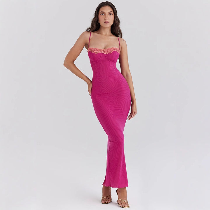 Robe Maxi Élégante Femme avec Encolure en Cœur et Inserts Transparents Levoire