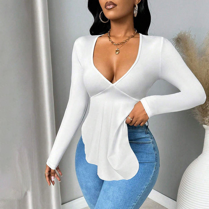 Chemise élégante à manches longues pour femmes avec décolleté en V séduisant et coupe tendance Levoire