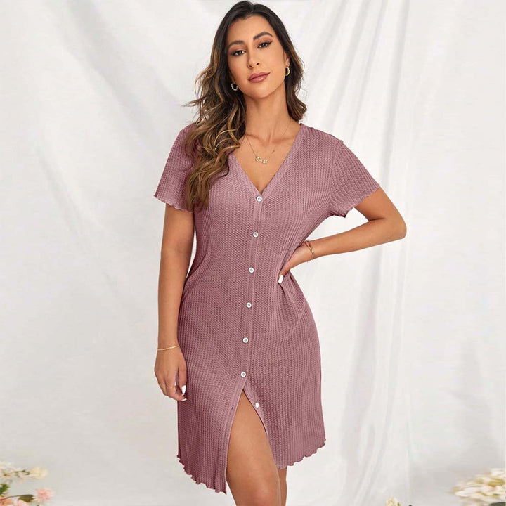 Robe mini en sweat pour femmes avec design à boutons et poches latérales insérées Levoire
