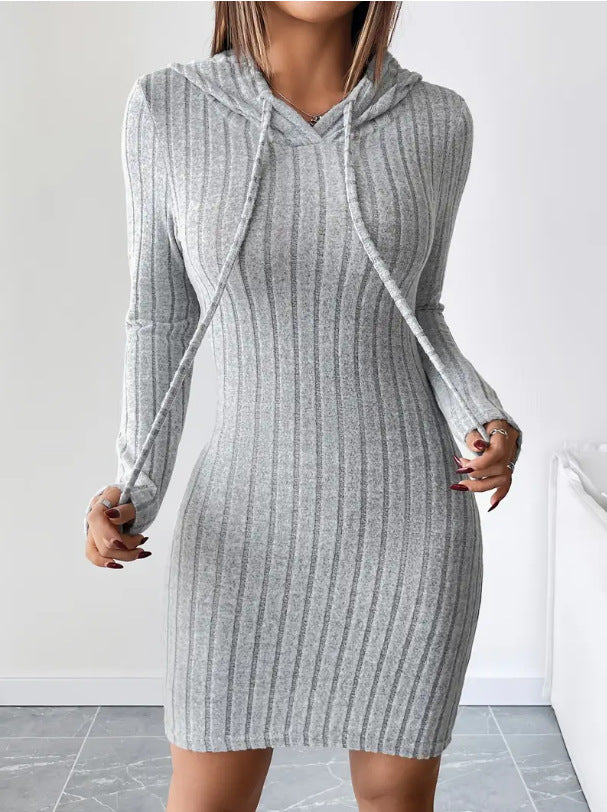 Robe sweatshirt à capuche pour femmes avec design rayé Levoire