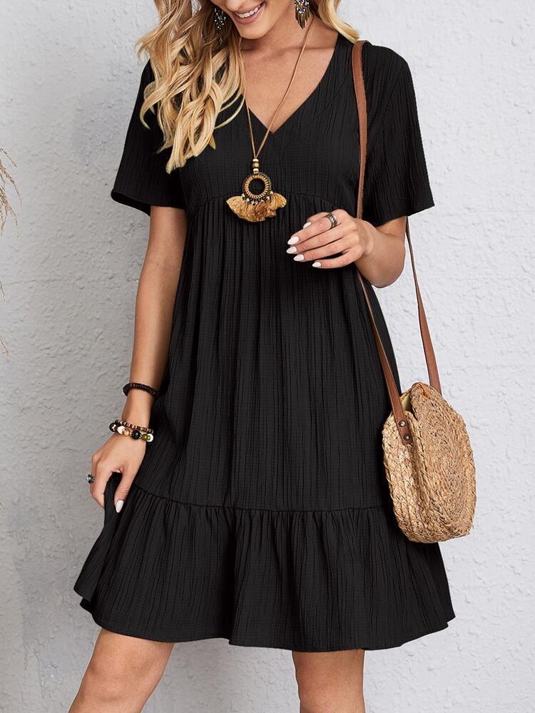 Robe en viscose décontractée pour femmes avec des fronces et un ourlet large Levoire