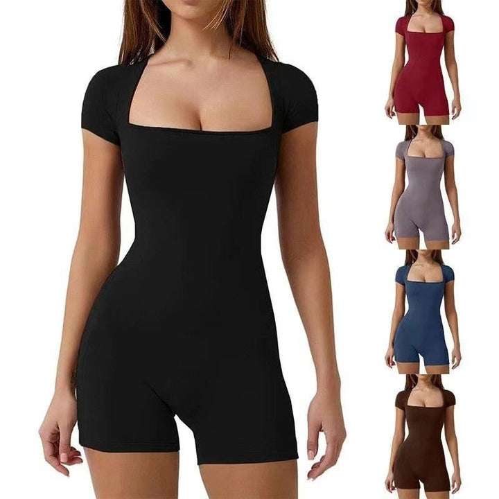Levoire | Robe à col rond avec ceinture à rayures