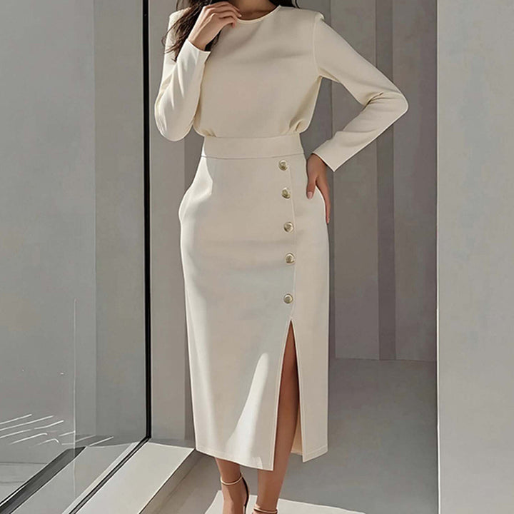 Robe Midi Élégante pour Femmes avec Détail de Bouton et Fente Latérale Levoire