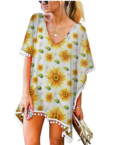 Tunique de plage pour femmes avec design floral et style poncho Levoire