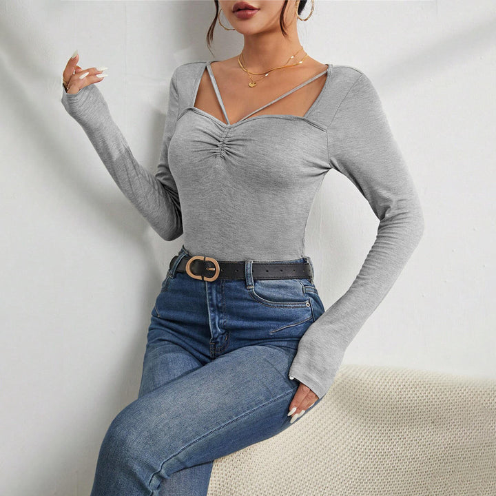 Body à manches longues pour femmes avec un décolleté en V à la mode et des détails sophistiqués sur les épaules Levoire