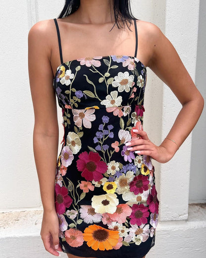 Levoire | Robes mini à bretelles spaghetti en tricot texturé glamour lourd noir