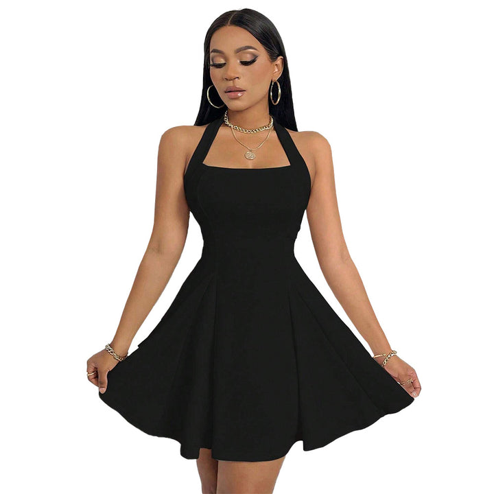 Robe de soirée évasée pour femmes avec décolleté plongeant et ourlet évasé Levoire