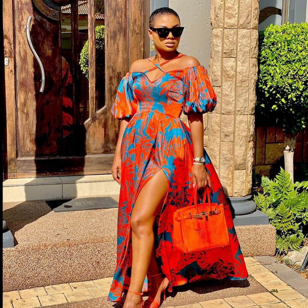 Levoire | Élégant Halter-decolleté Maxi-Robe à Manches Off-Shoulder V Couleur de fleurs