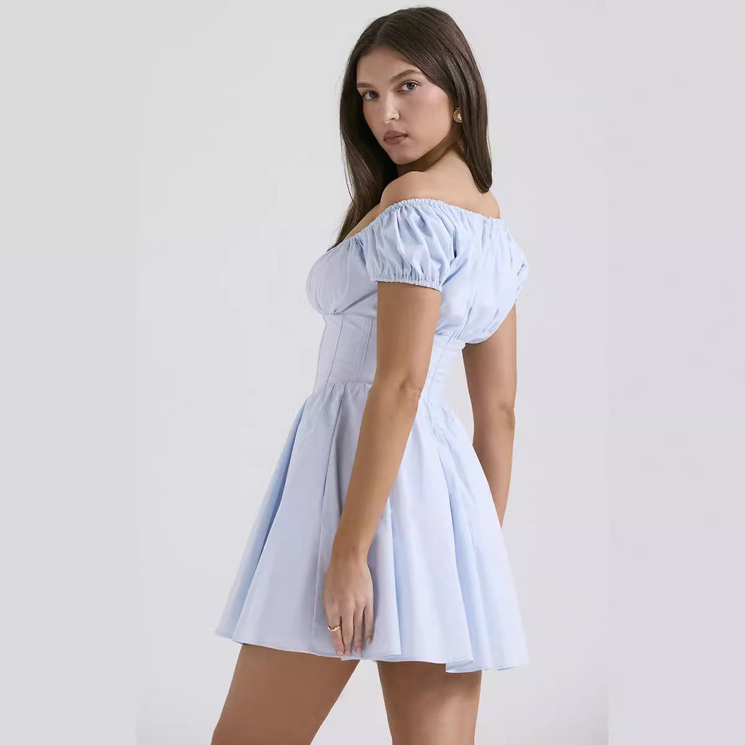 Robe courte d'été pour femmes avec un col chic froncé et des détails de boutons Levoire
