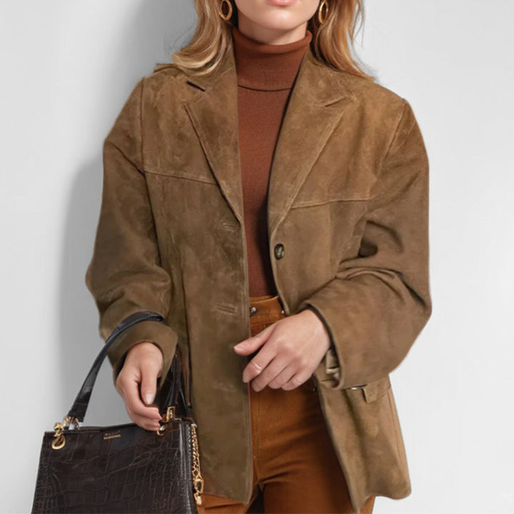 Veste en suède élégante pour femmes avec une coupe décontractée Levoire