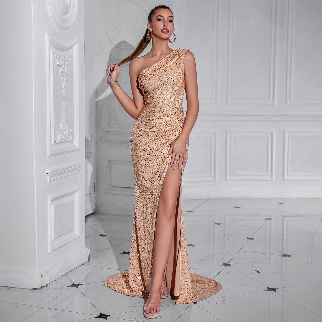 Robe de soirée glamour pour femmes avec design asymétrique et paillettes scintillantes Levoire