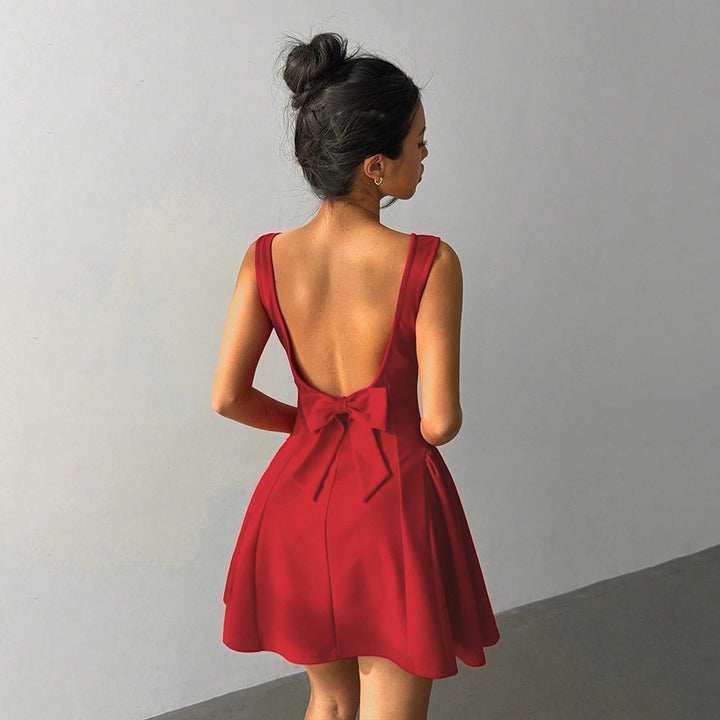 Robe femme avec coupe ajustée et décolleté carré élégant Levoire