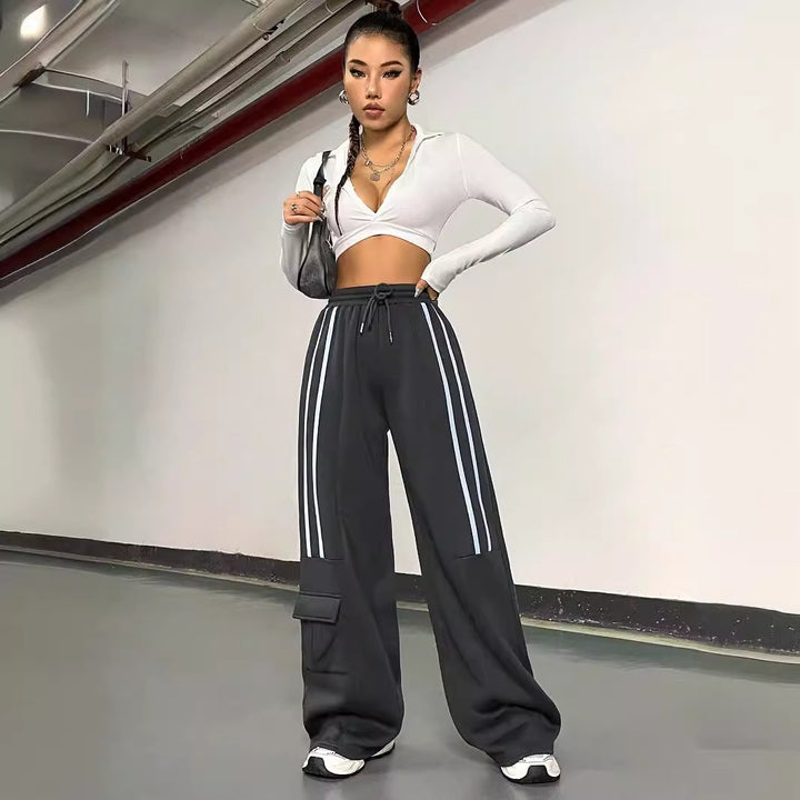 Pantalons de sport amples pour femmes au style streetwear urbain avec taille élastique et poches pratiques Levoire