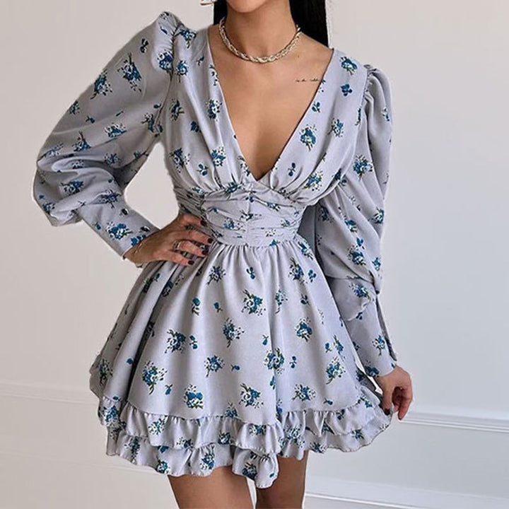 Robe à fleurs ludique pour femmes avec des manches volumineuses et une jupe froncée Levoire