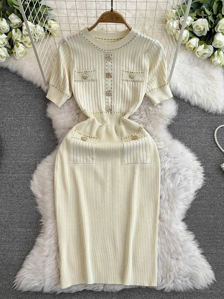 Levoire | Robe à longueur genou ajustée à la taille haute Abricot Taille libre