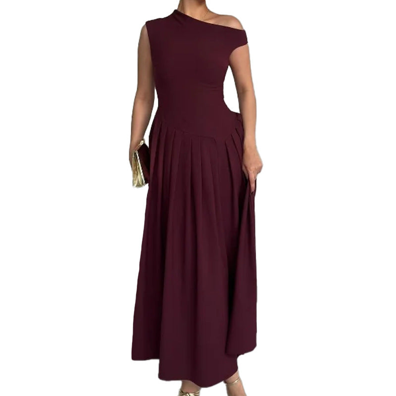 Robe maxi élégante à épaule unique pour femme avec plissés et jupe fluide Levoire