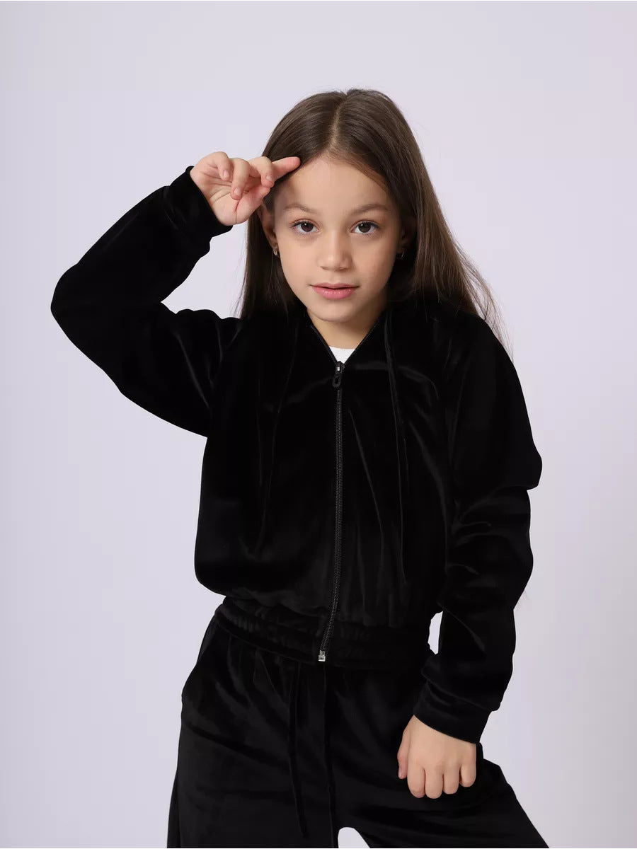 Levoire | Confortable ensemble de sport pour filles en chapeau en velours et sweat-shirt noir