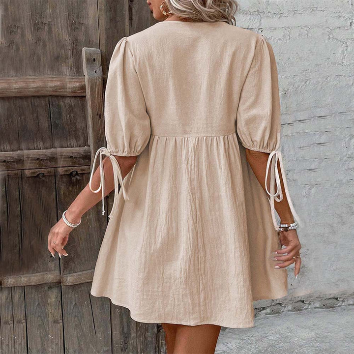 Robe d'été décontractée pour femmes avec décolleté en V et détails à volants Levoire