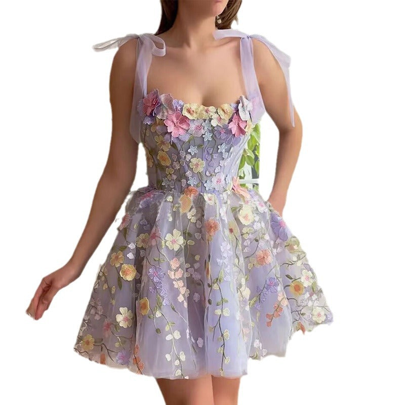 Levoire | Bodycon à bretelles spaghetti Aistillinen dress