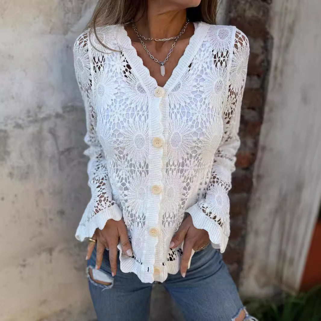Veste au crochet pour femmes avec motifs floraux et fermeture à boutons Levoire