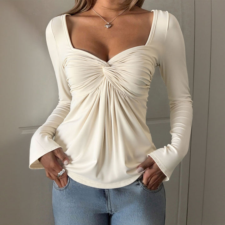 Top élégant drapé pour femmes avec des manches trompette longues Levoire