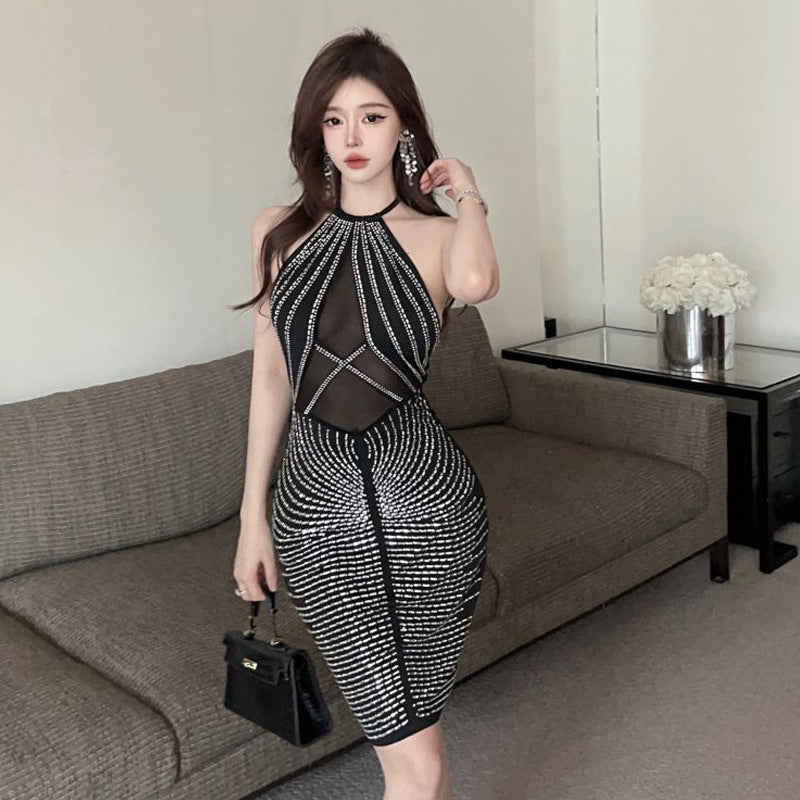 Levoire | Robe bodycon à dos nu scintillant en strass