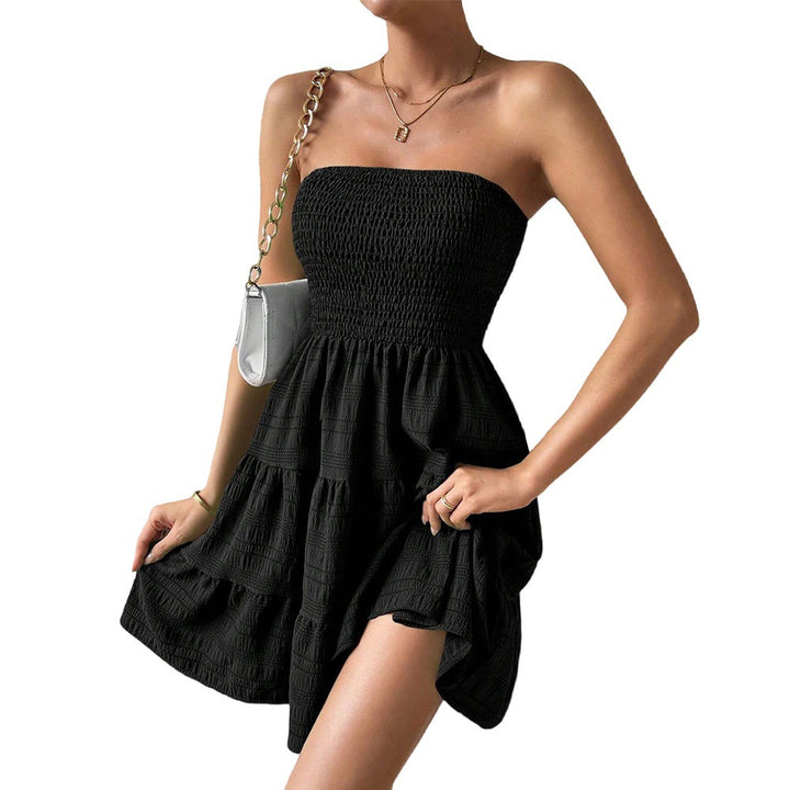 Robe portefeuille pour femmes avec un joli volant et design hors épaule Levoire
