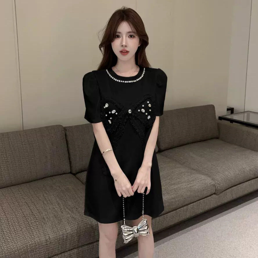 Levoire | Robe à perles Kaakkois-Aasia T-shirt en strass Robe