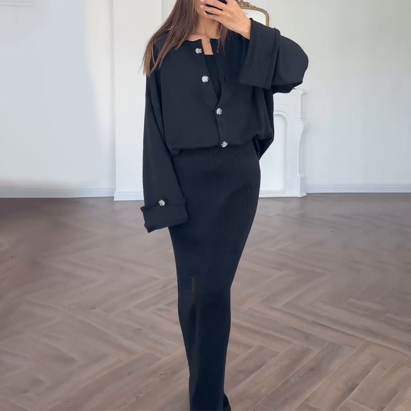 Robe tricotée élégante pour femmes avec un cardigan assorti Levoire