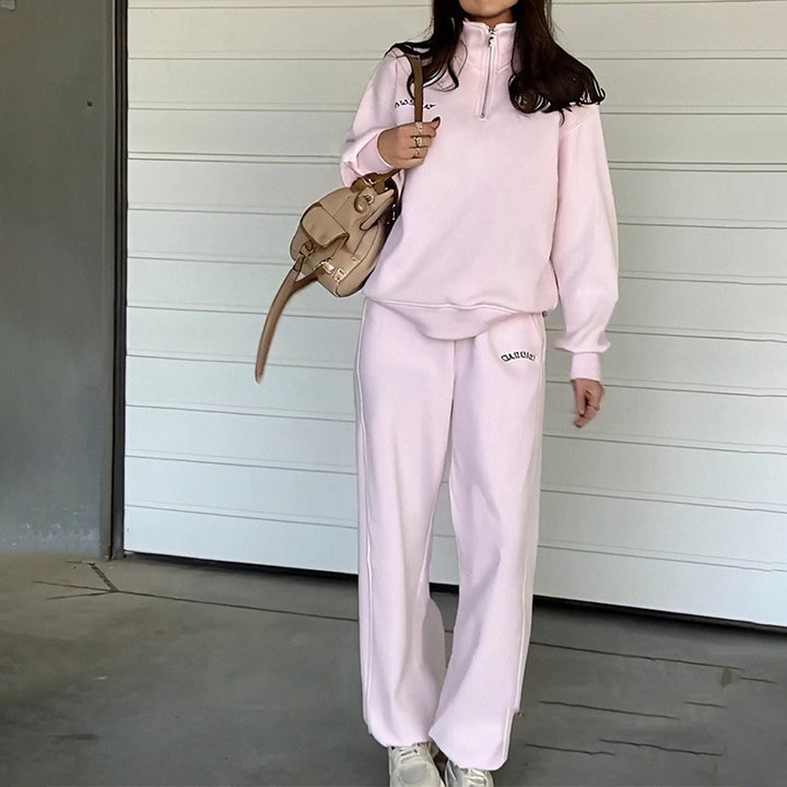 Ensemble de détente sportif pour femmes avec col haut et coupe ample Levoire