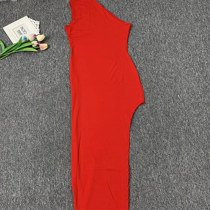 Levoire | Robe Maxi À Une Épaule Avec Décolleté Off-Shoulder Fente Latérale Élevée