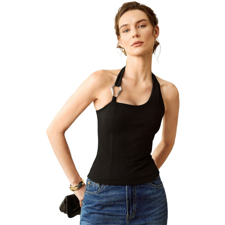Top femme décolleté avec un design halter à la mode et un accent en métal élégant Levoire