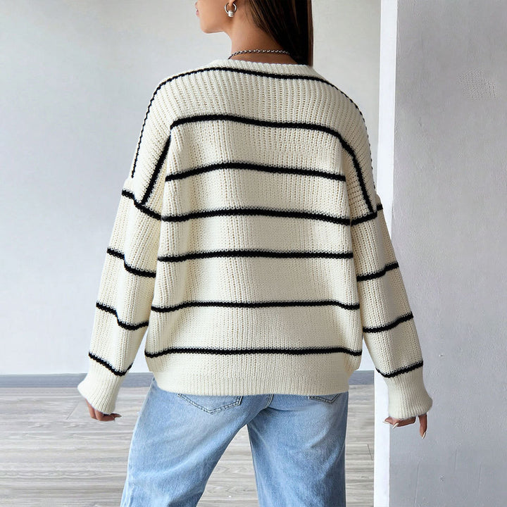 Gilet pour femmes avec un motif à rayures tendance et des poches pratiques Levoire