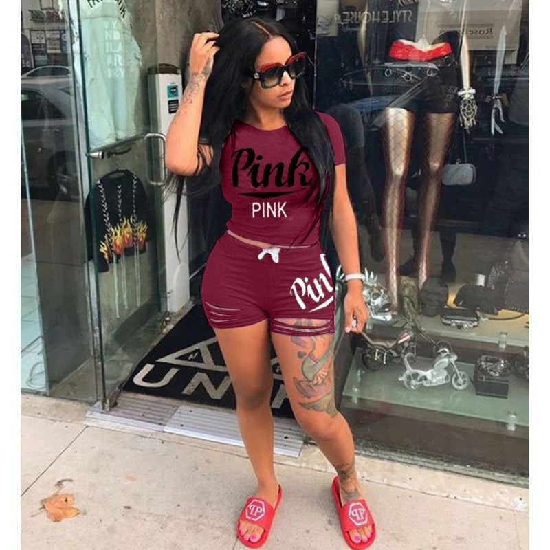 Ensemble t-shirt et short pour femmes sportif avec coupe décontractée et imprimés contrastés Levoire