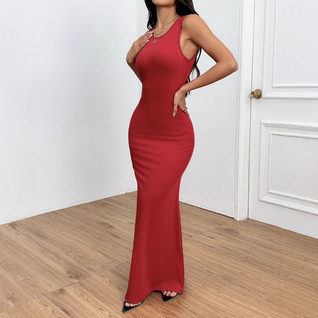 Robe maxi côtelée ajustée pour femmes avec élégante encolure ronde Levoire
