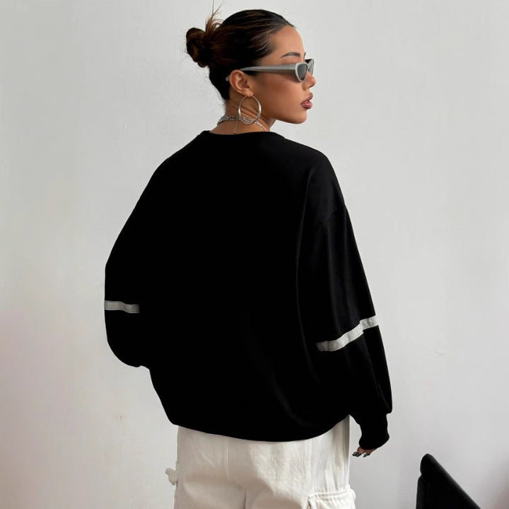 Sweatshirt Femme Surdimensionné avec Grand Imprimé et Accents Décoratifs Levoire