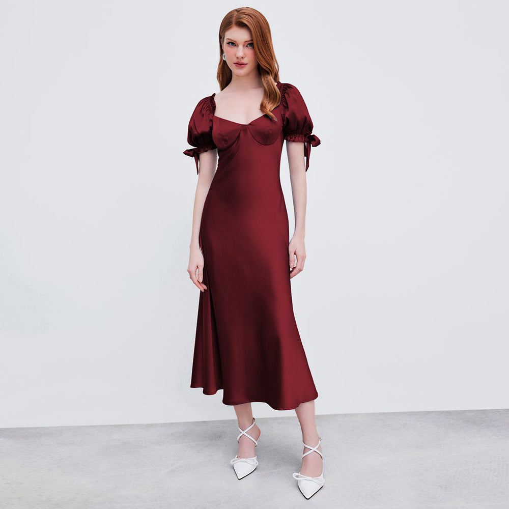Robe midi pour femmes avec des manches bouffantes élégantes et un décolleté en V chic Levoire