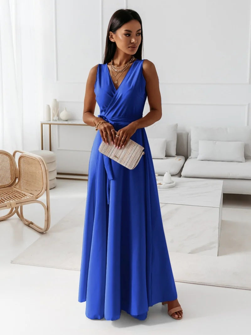 Levoire | Robe Longue Unicolore Pour Femmes Avec Décolleté En V Bleu